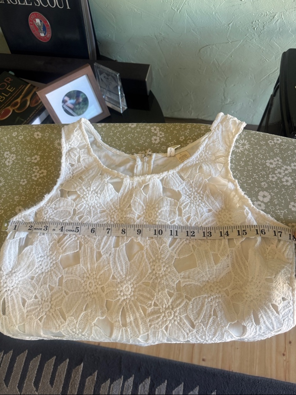 Japna White Mini Dress - Floral Lace Overlay, Size Large - Picture 4 of 6